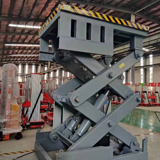 四平剪叉式升降平台