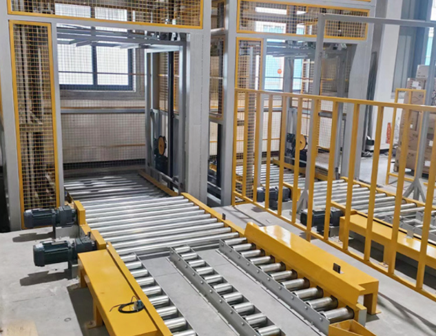 四平垂直提升机